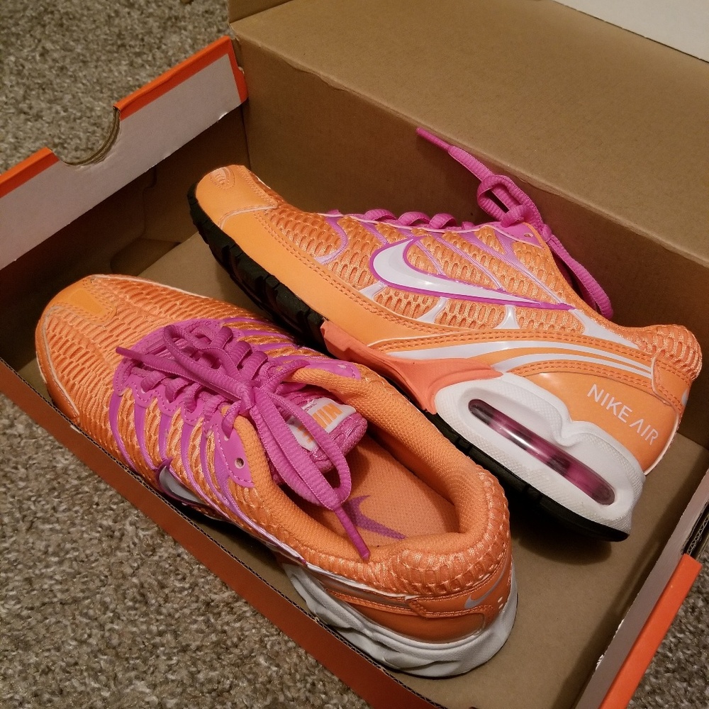 Women's Nike shoes